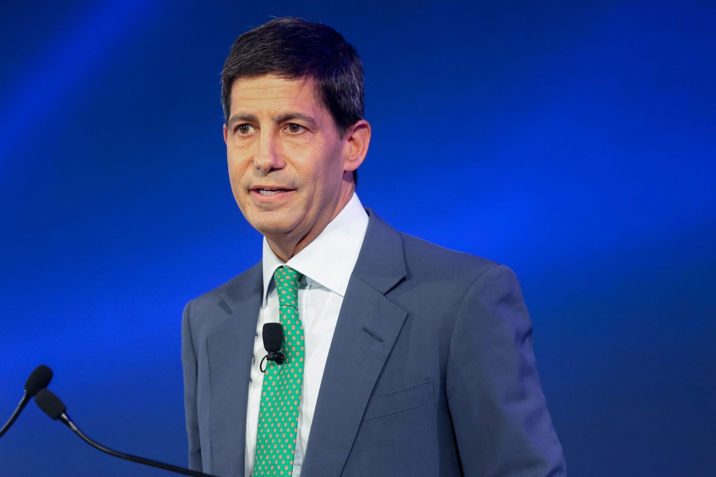 Kevin Warsh, former governor of the US Federal Reserve, during the International Monetary Fund (IMF) and World Bank Spring meetings at the IMF headquarters in Washington, DC, US, on Friday, April 25, 2025. The International Monetary Fund sharply lowered its forecasts for world growth for this year and next, warning the outlook could deteriorate further as US President Donald Trump&#039;s tariffs spark a global trade war. Photographer: Tierney L. Cross/Bloomberg via Getty Images